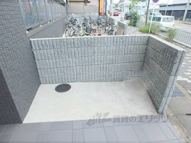 ゴミ置き場