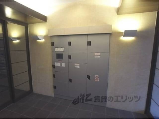宅配ボックス