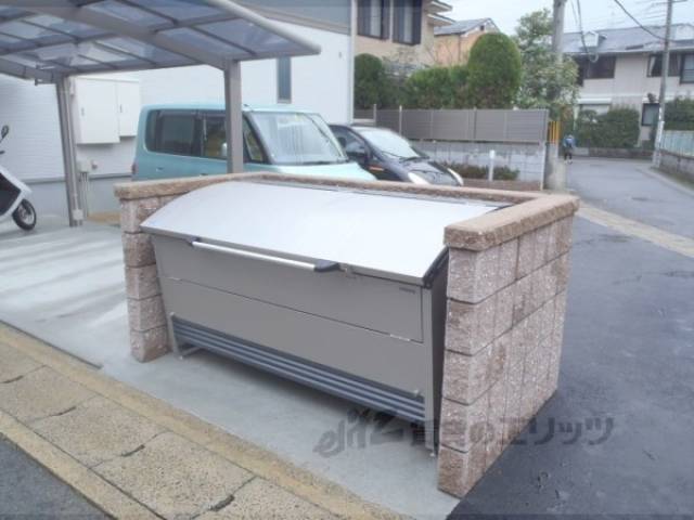 ゴミ置き場