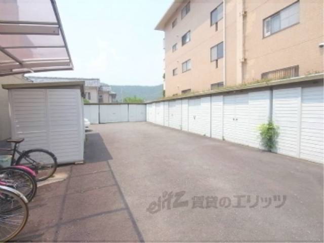 倉庫置き場