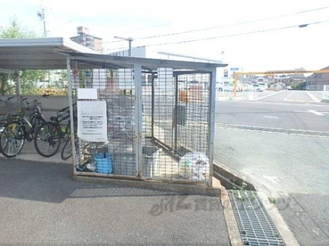 ゴミボックス