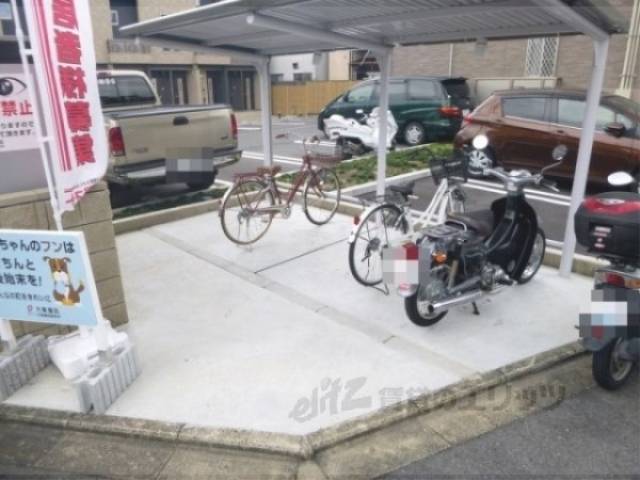 駐輪場