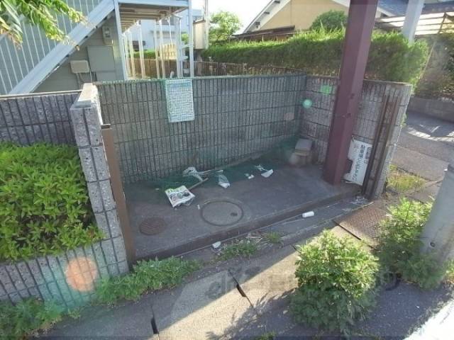 ゴミ捨て場