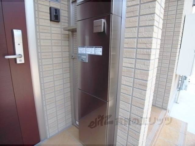 宅配ボックス