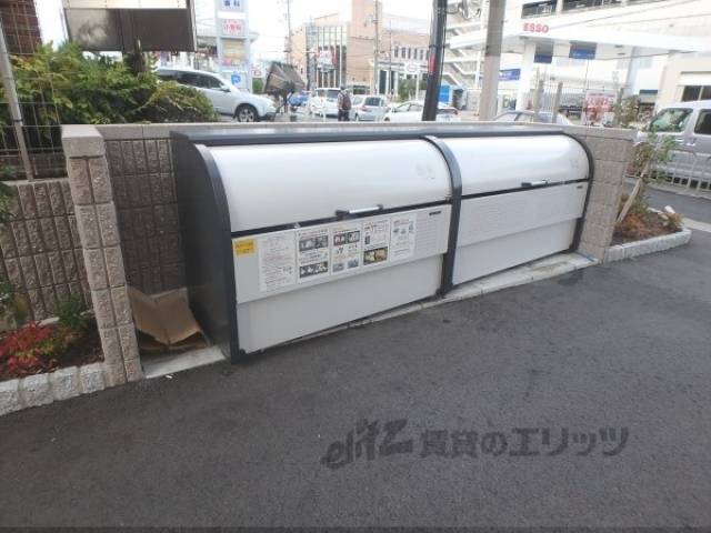 ごみボックス