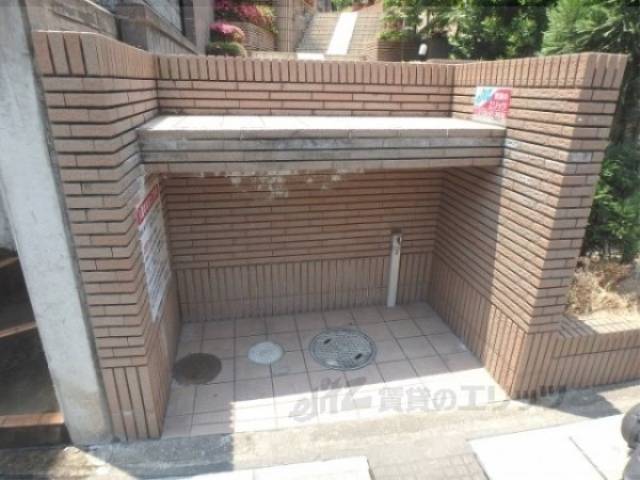 ゴミ捨て場