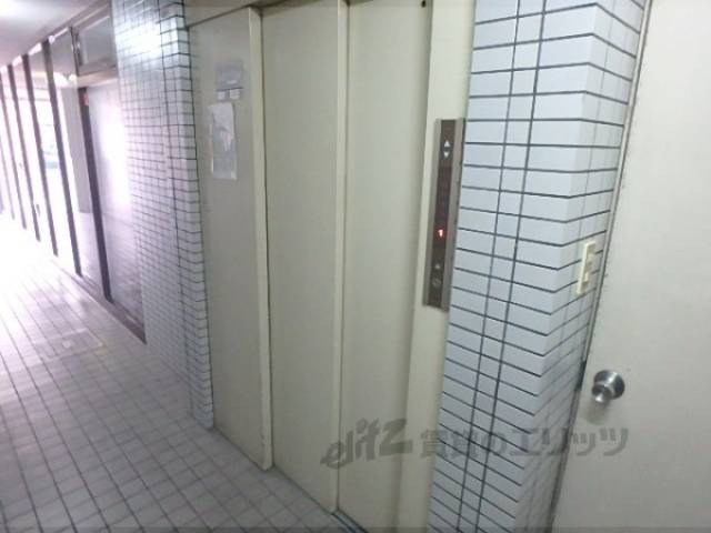 エレベーター