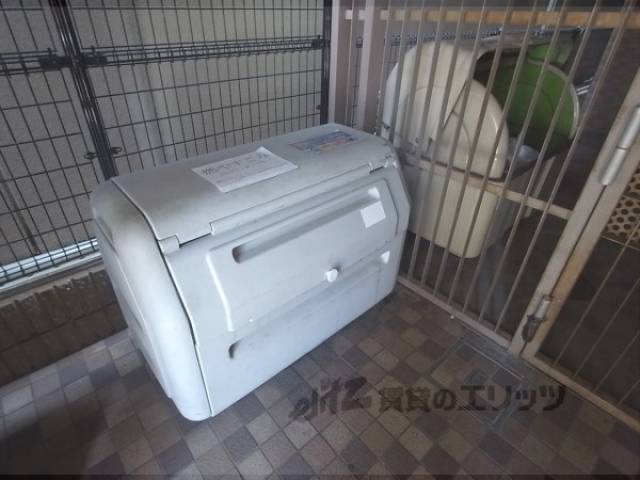 ゴミボックス