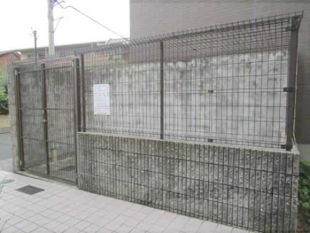 ゴミ置き場
