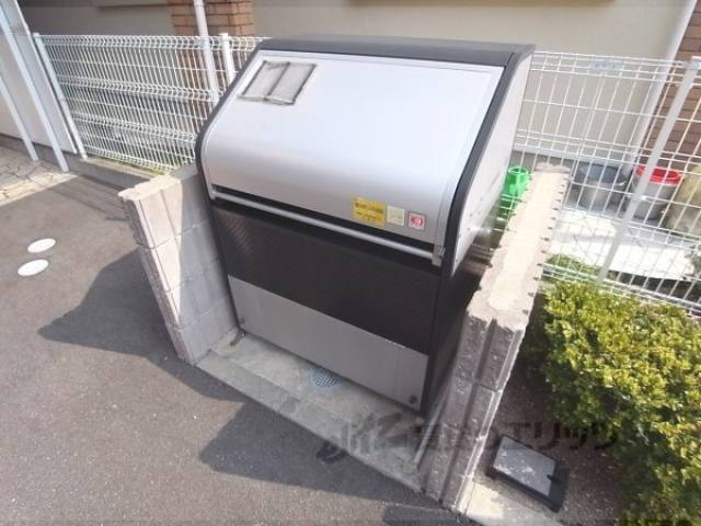 ごみ置場