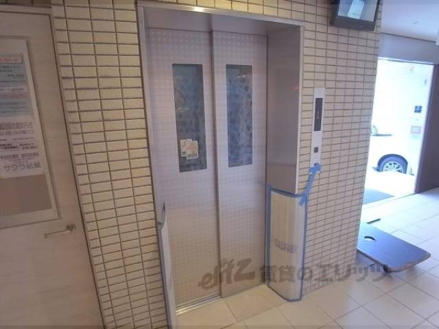 エレベーター