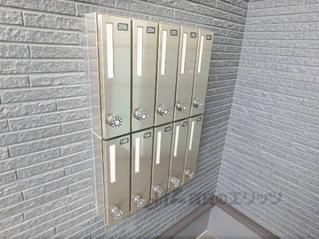宅配ボックス