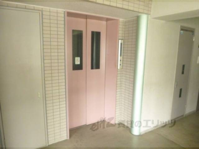 エレベーター