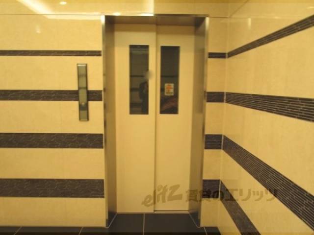 エレベーター