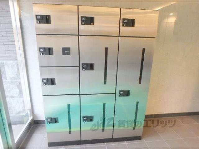 宅配ボックス