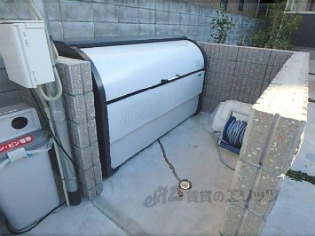 ゴミ置き場　ゴミボックス