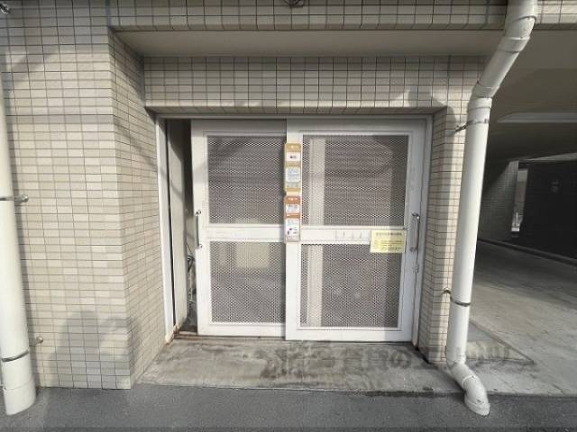 ゴミ置き場