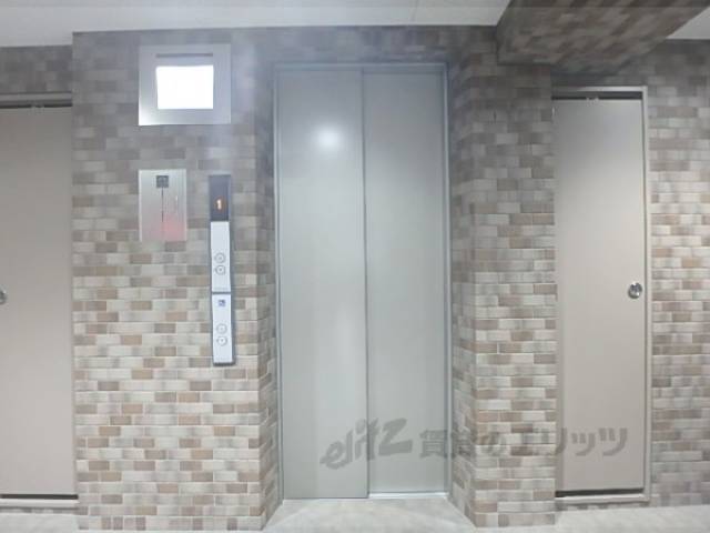 エレベーター