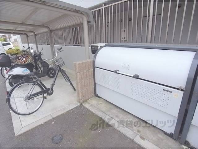 ゴミ置き場