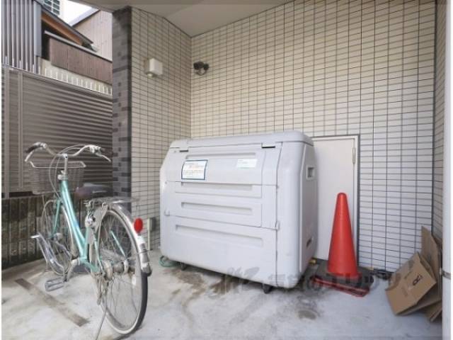 ゴミ置き場