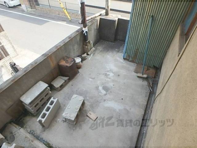 共用ﾍﾞﾗﾝﾀﾞ