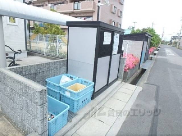ゴミ置き場　ごみ収集場