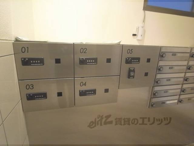 宅配ボックス