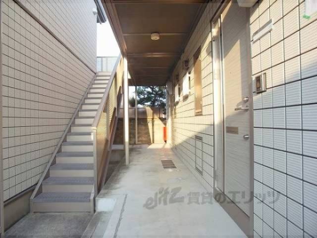 通路　1階