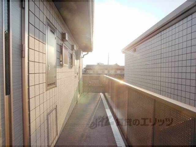 通路　2階
