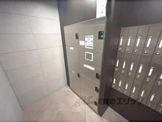 宅配ボックス