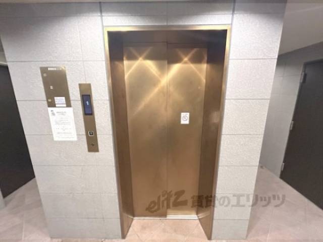 エレベーター