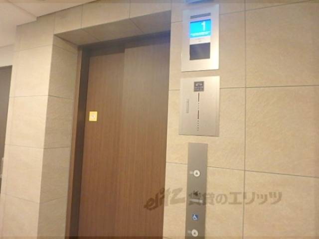 エレベーター