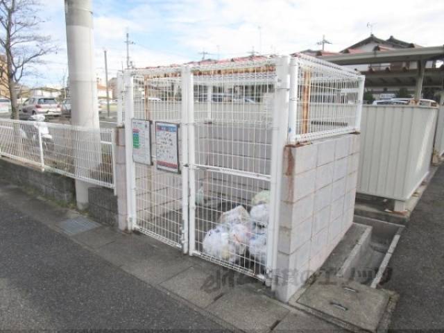 ゴミ置き場