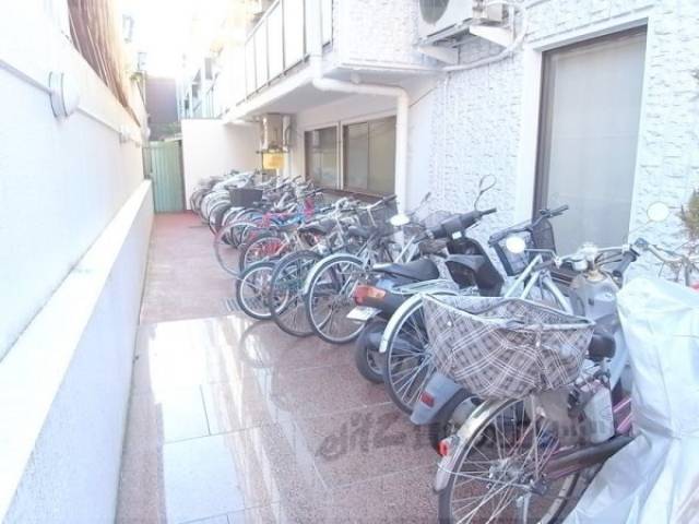 駐輪場