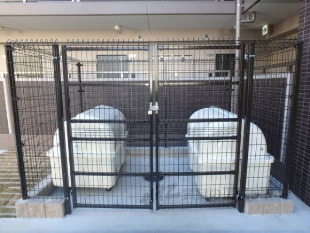 ゴミ捨て場
