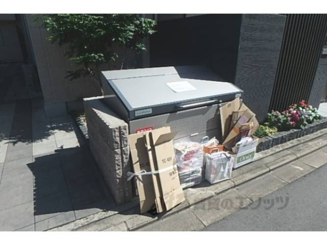 ゴミ置き場