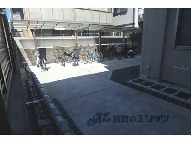 駐輪場