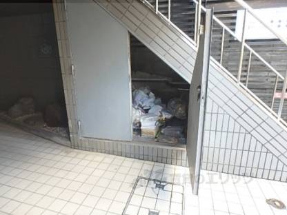 ゴミ置き場