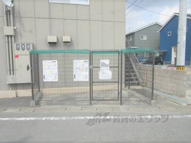 ゴミ置き場