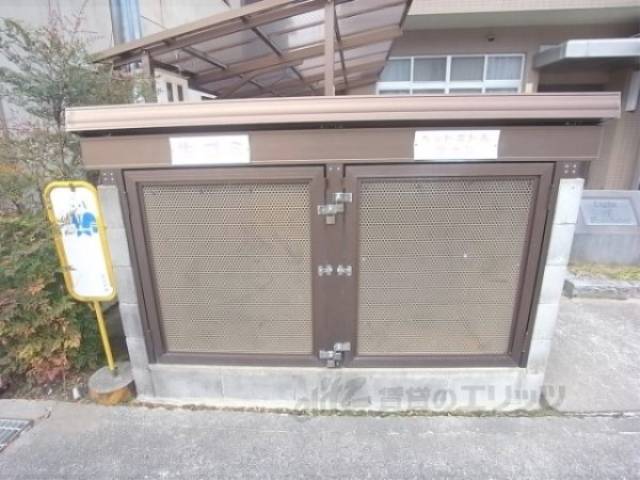 ゴミ置き場