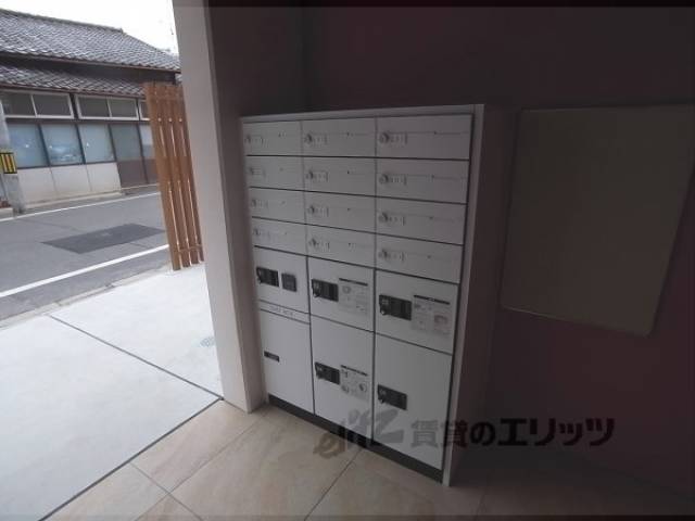 宅配ボックス