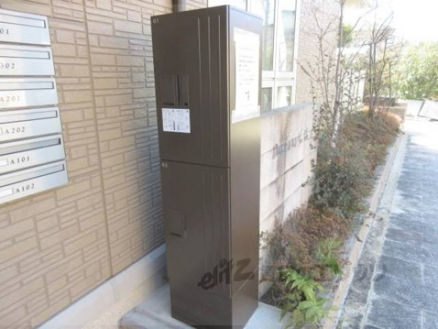 宅配ボックス
