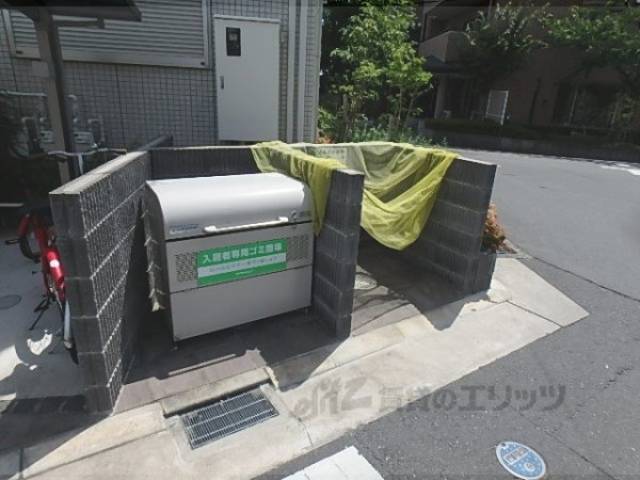 ゴミ置き場