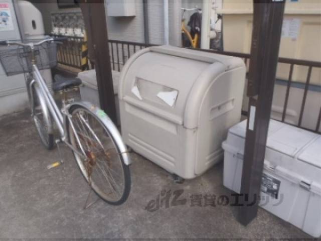 ゴミ置き場