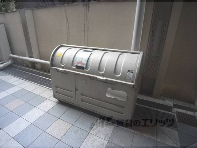 ゴミボックス