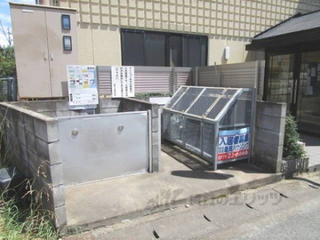 ゴミ置き場