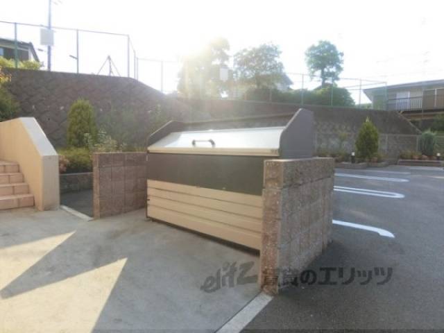 ゴミ置き場