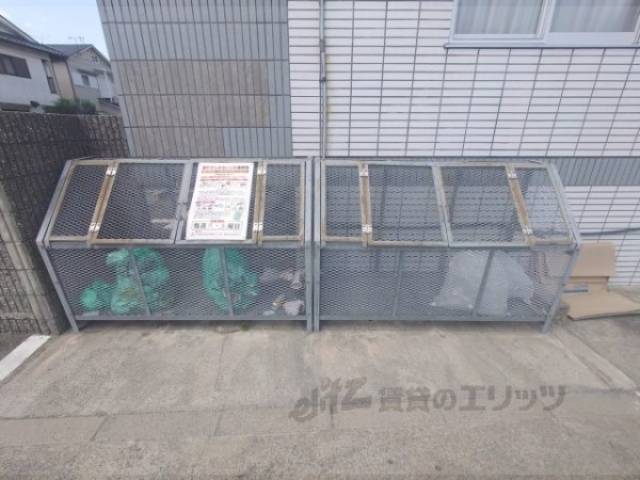 ゴミ置き場