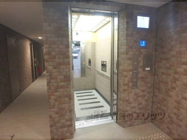 エレベーター