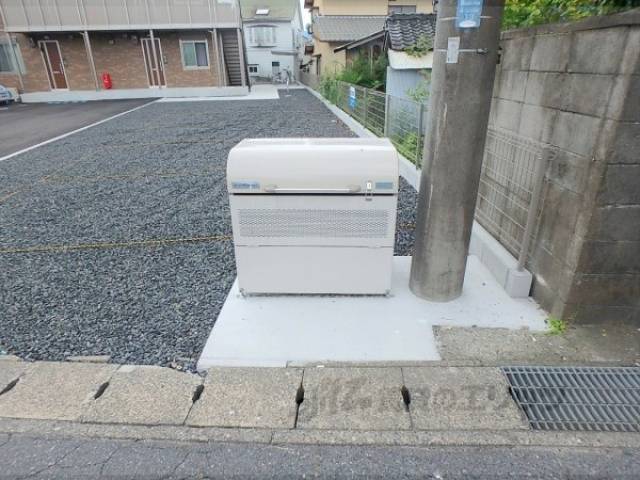 ゴミ置き場